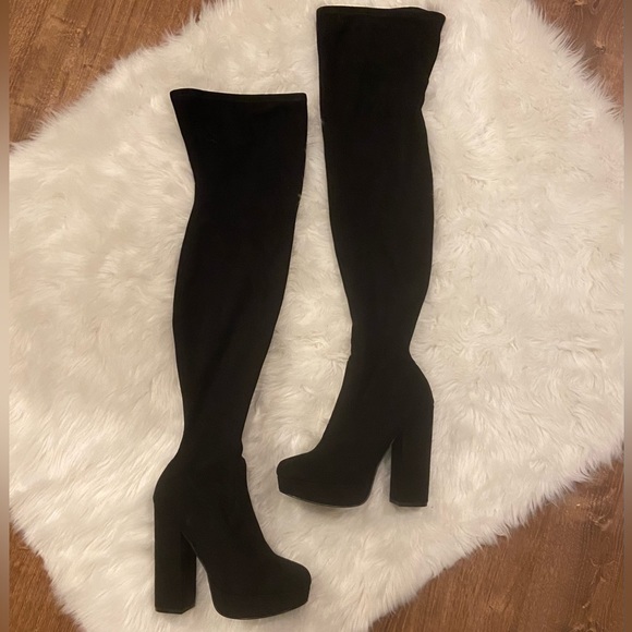 NWOT Steve Madden Sofia Black Over the Knee Faux Suede Stretch Boot 6 - Picture 2 of 7